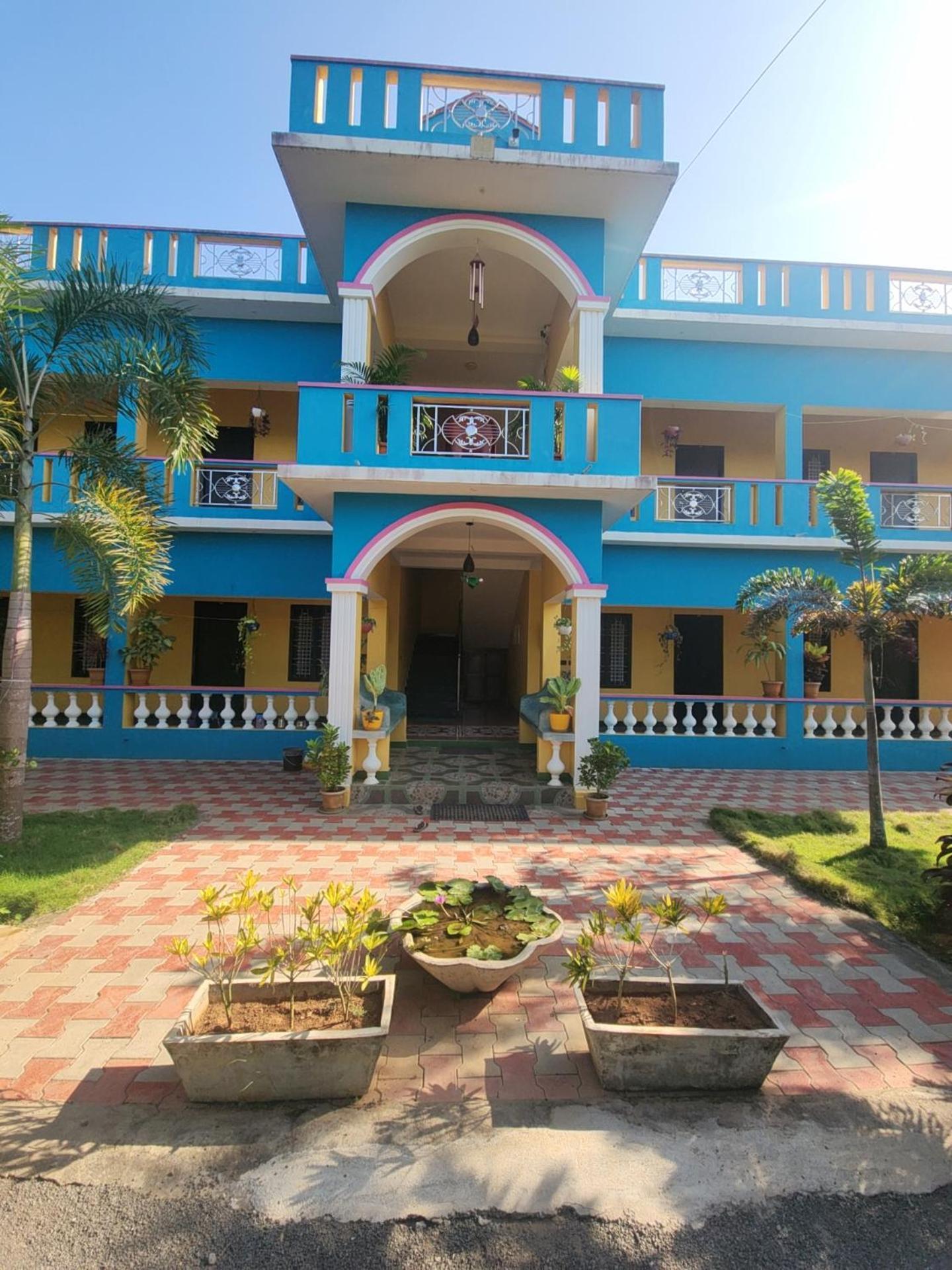 Paradise Forest Resort 蓬蒂切里 外观 照片